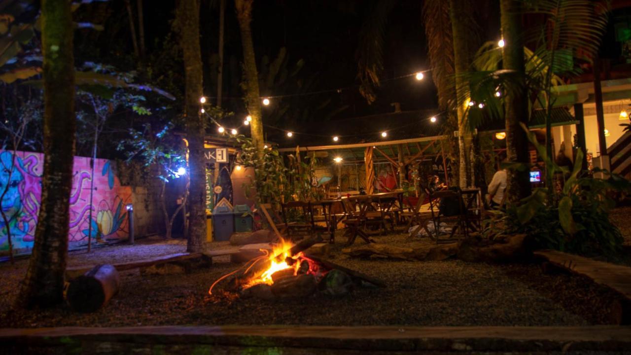 Hostel Marthi Itamambuca Ubatuba Eksteriør billede
