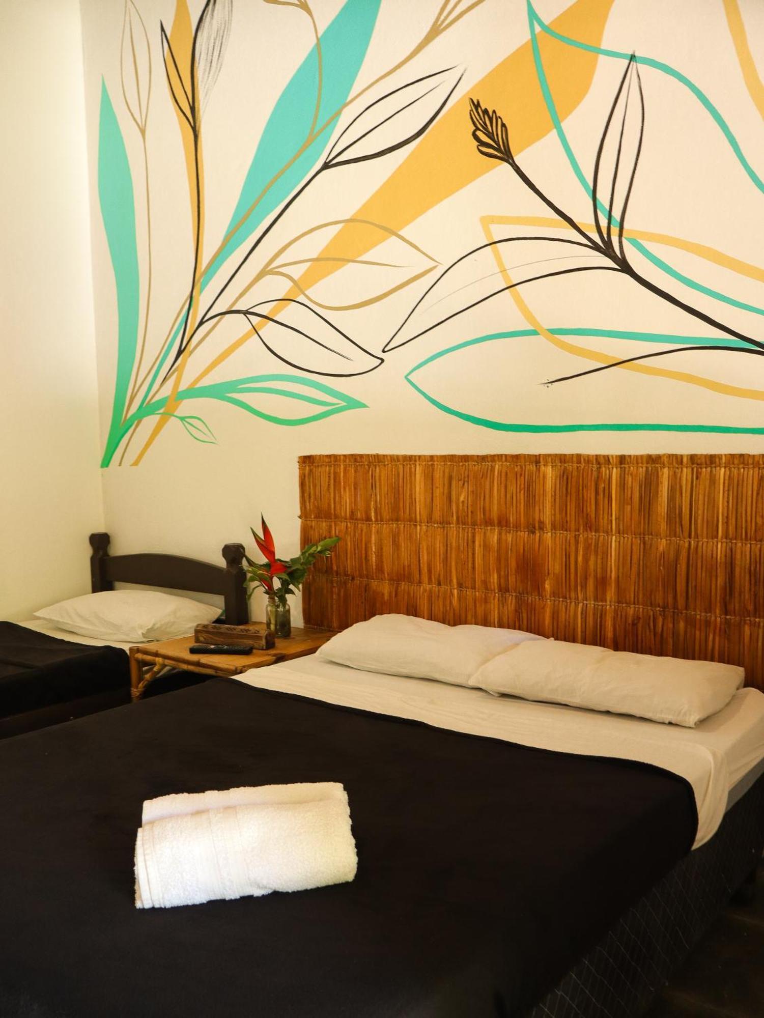 Hostel Marthi Itamambuca Ubatuba Eksteriør billede