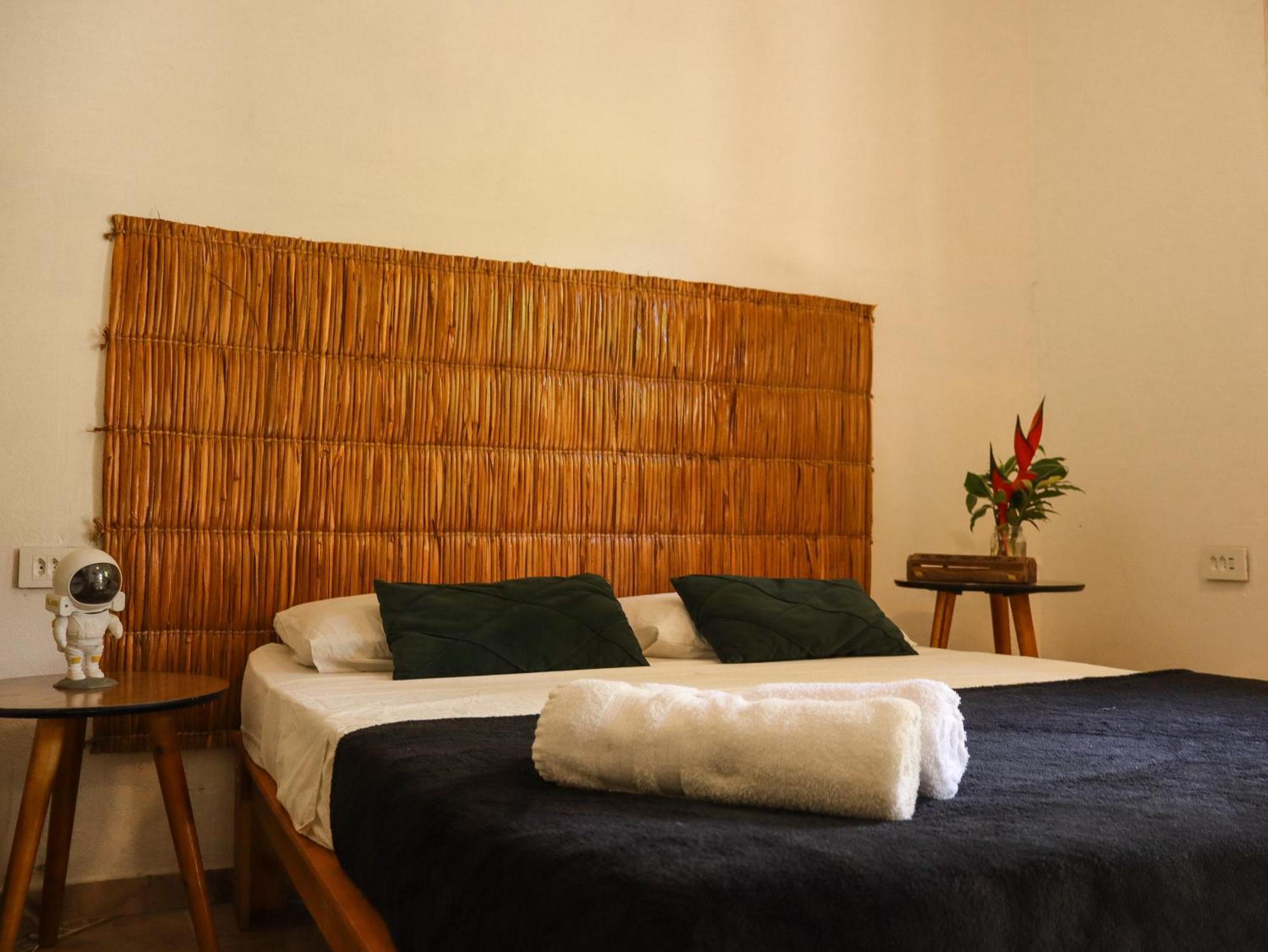Hostel Marthi Itamambuca Ubatuba Eksteriør billede